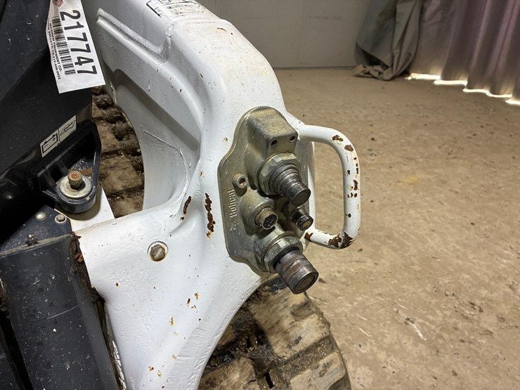 2022-bobcat-t66-image-11