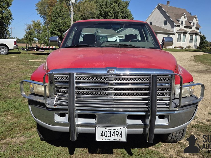 1994-dodge-ram-2500-image-2