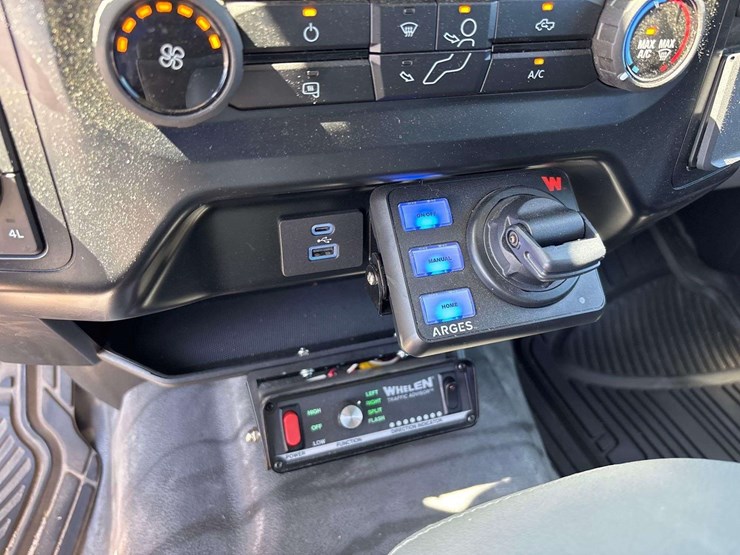 2023-ford-f150-image-23