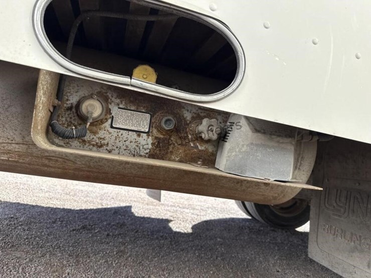 1994-chevrolet-p30-image-15