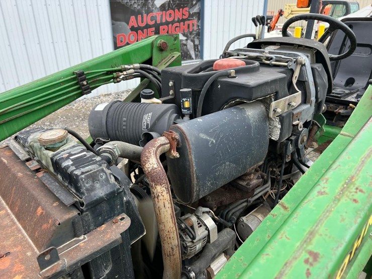 john-deere-4600-image-29