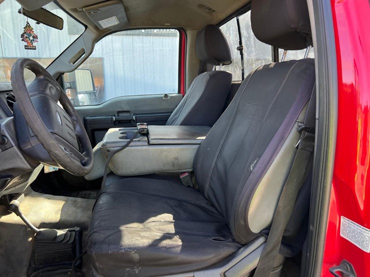 2012-ford-f350-image-21