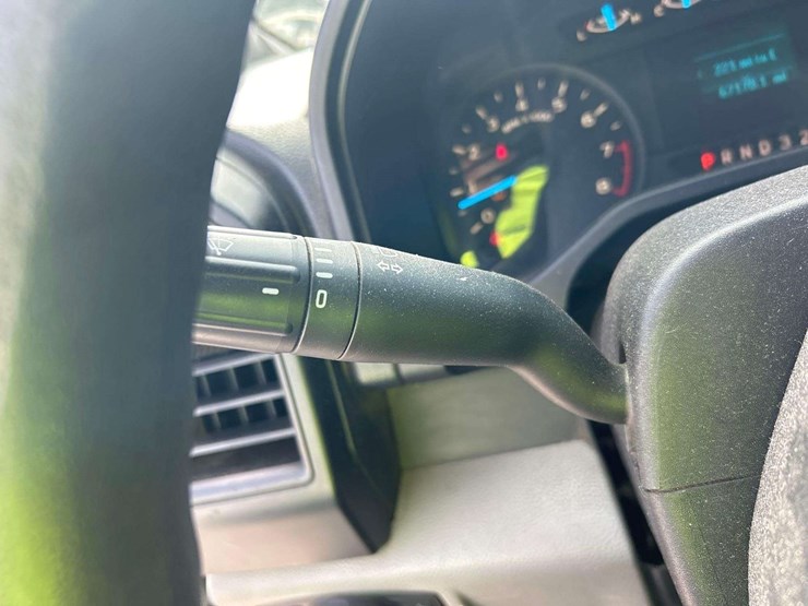 2016-ford-f150-image-16