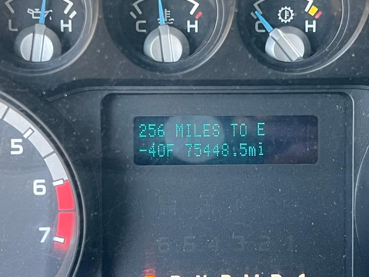 2015-ford-f350-image-27