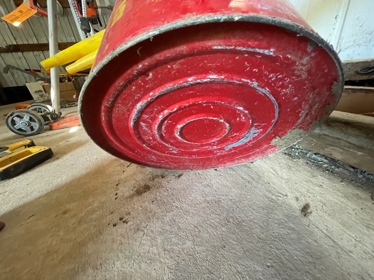 #1072-•-(2)-eagle-steel-gas-cans-image-9
