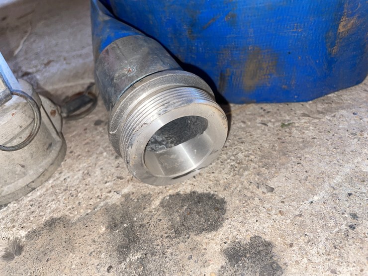 #1065-•-2"-discharge-hose-and-couplers-image-15