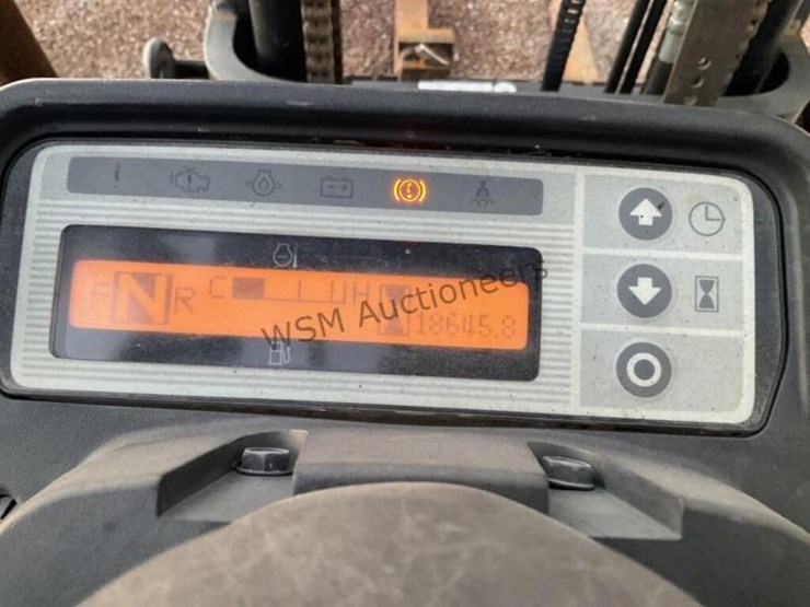 unicarrier-forklift-image-18