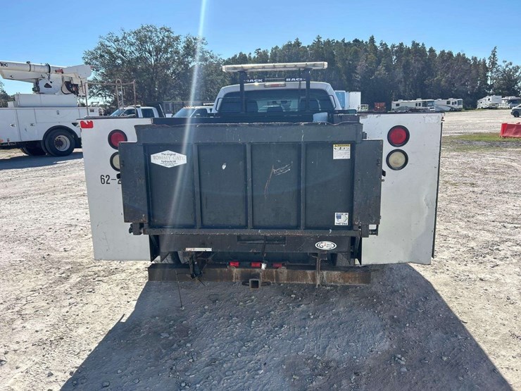 2012-ford-f350-image-23