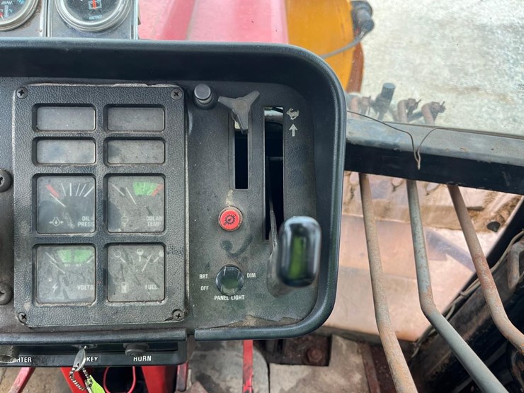 international-186-image-29