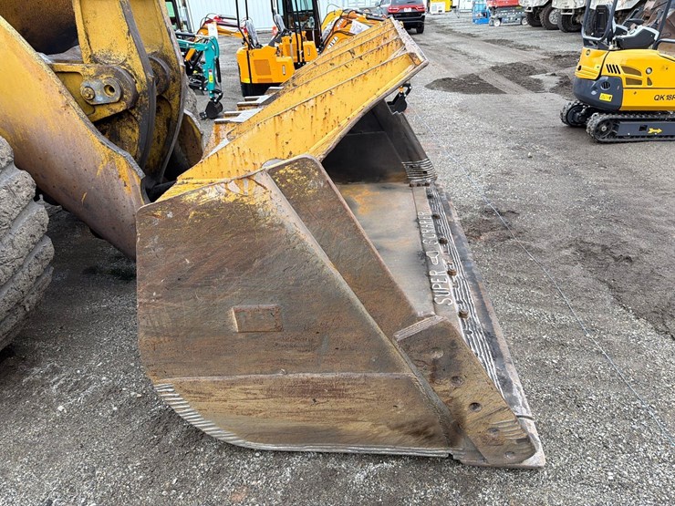 caterpillar-980g-image-11