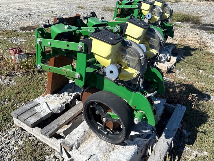 #9790-•-john-deere-twin-row-planter-unit-inv#-9790-image-4
