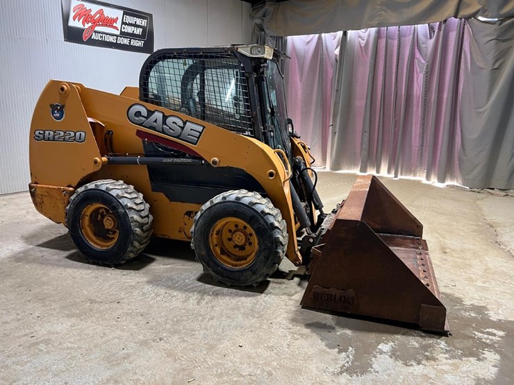 2015-case-sr220-image-6