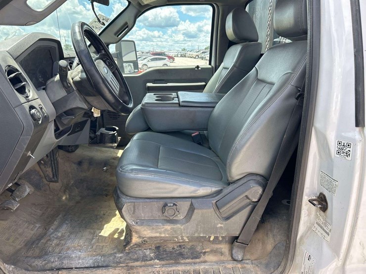 2016-ford-f450-image-14