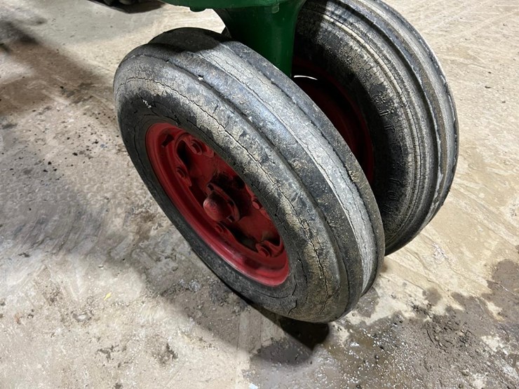 1954-oliver-88-image-10