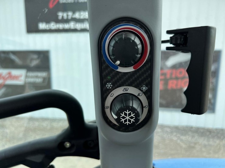 2019-new-holland-t5.120-image-33