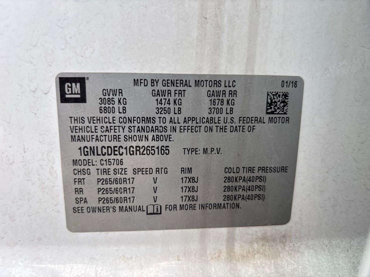 2016-chevrolet-tahoe-image-5