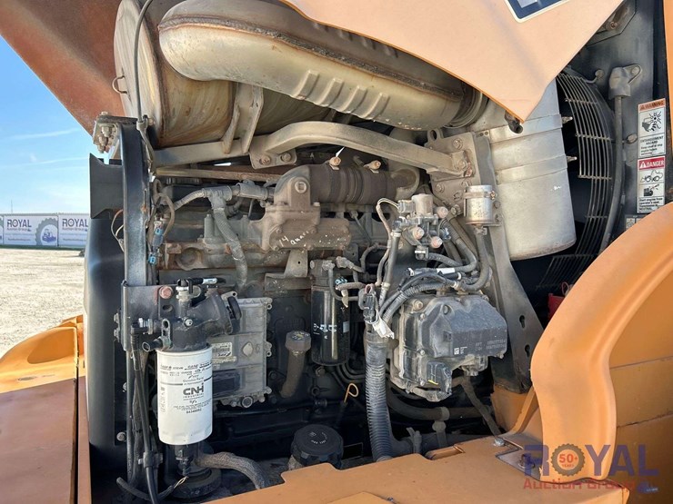 2016-case-821f-image-8