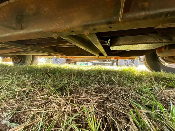 1992-chevrolet-3500-image-28