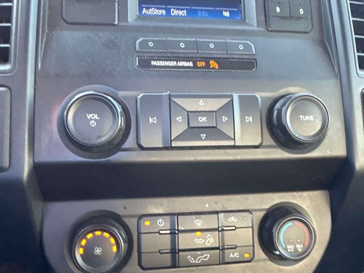 2016-ford-f150-image-18