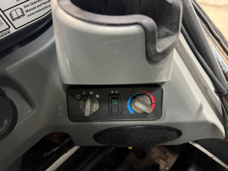 bobcat-s650-image-21