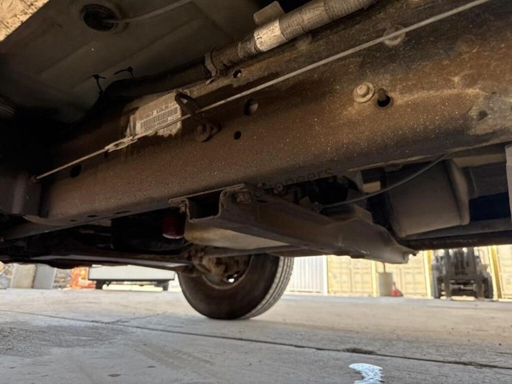 2005-chevrolet-silverado-2500hd-image-24