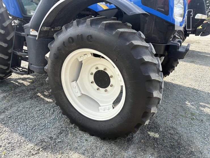 2016-new-holland-ts6.120-image-25