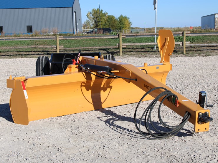 #2093-•-2024-industrias-america-140r,-14ft-grader-with-rear-steer,-tilt,-angle-(new)-image-2