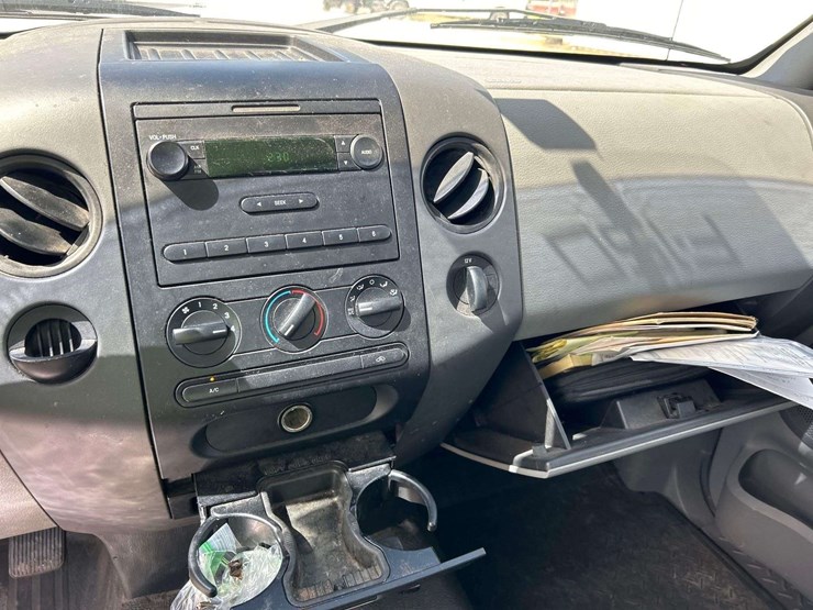 2005-ford-f150-image-18