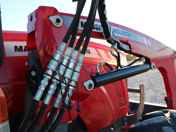 massey-ferguson-4610-image-47