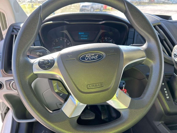 2018-ford-transit-image-13
