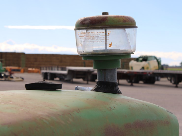 1962-john-deere-2010-image-31