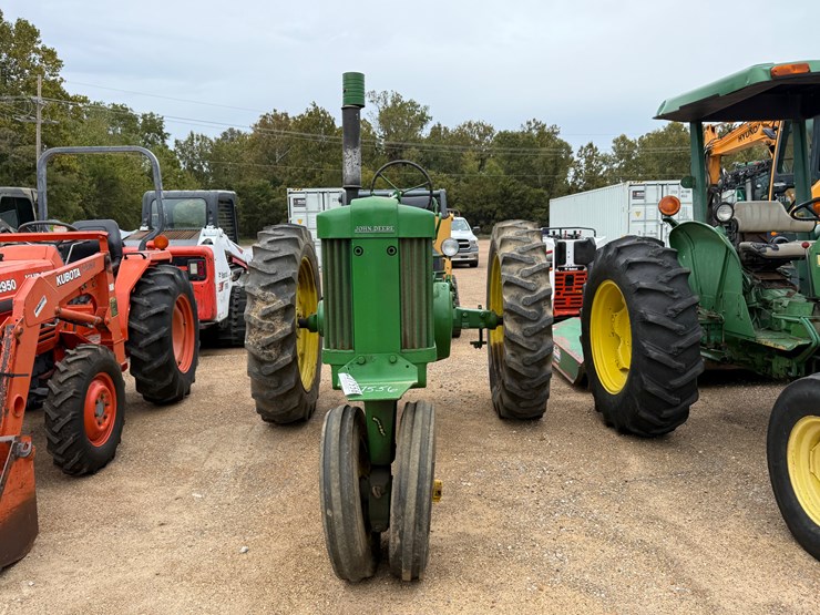 john-deere-50-image-3