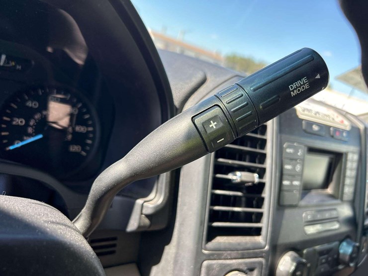 2018-ford-f150-image-17