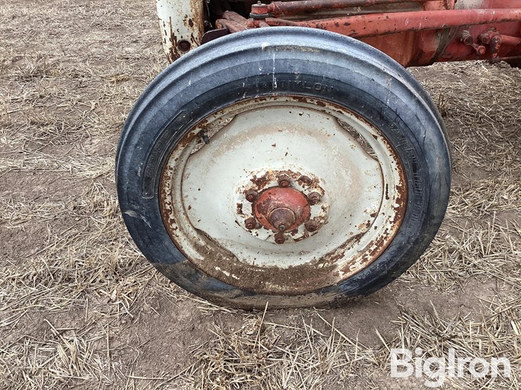 ford-tractor-image-16