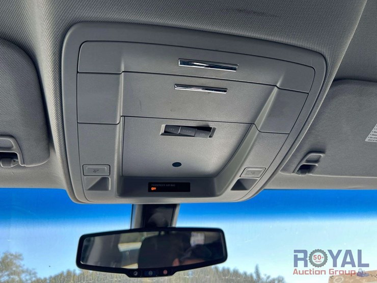 2018-chevrolet-tahoe-image-19