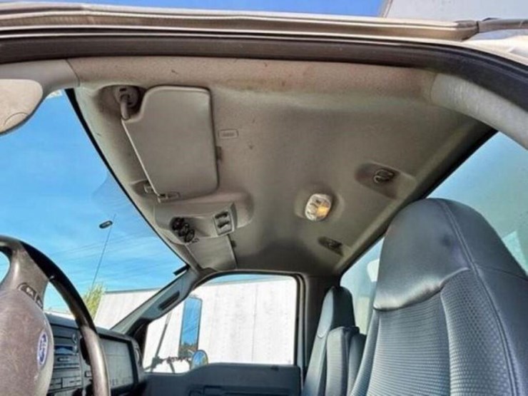 2013-ford-f750-xl-image-59