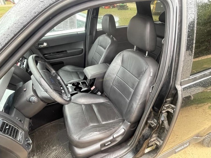 2008-ford-escape-image-12