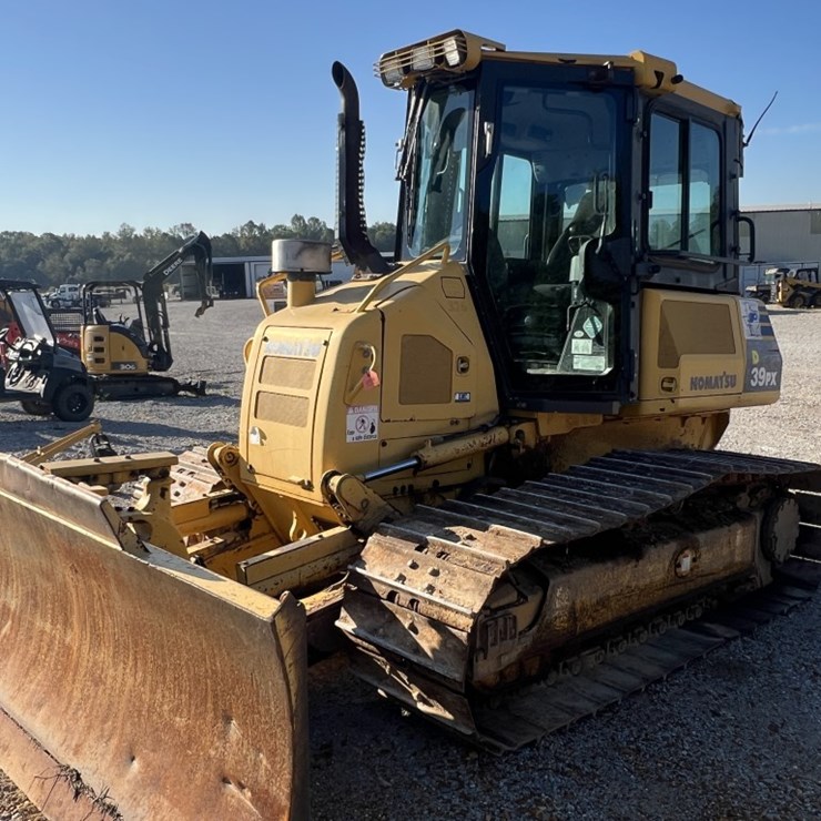 2012 KOMATSU D39PX-22