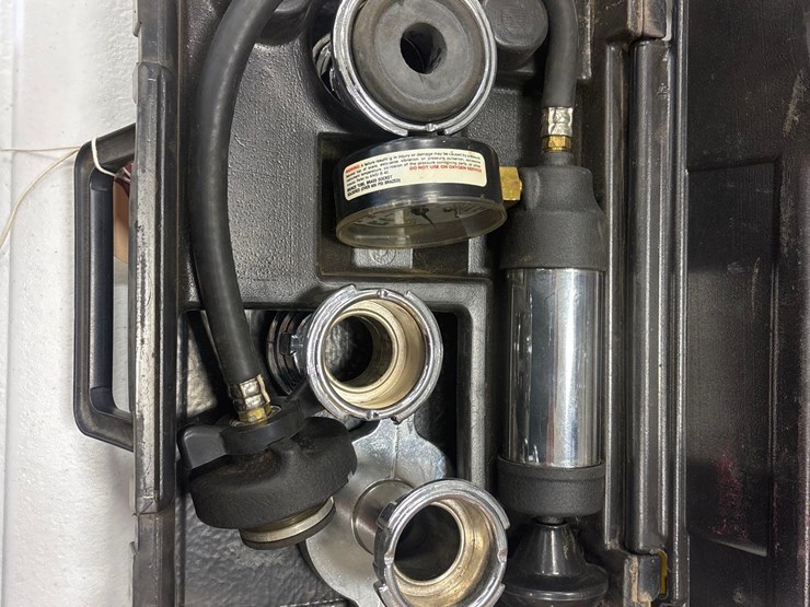 assorted-tools-set-image-7