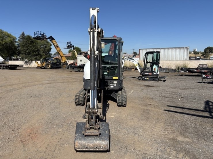 2018-bobcat-e35-image-8