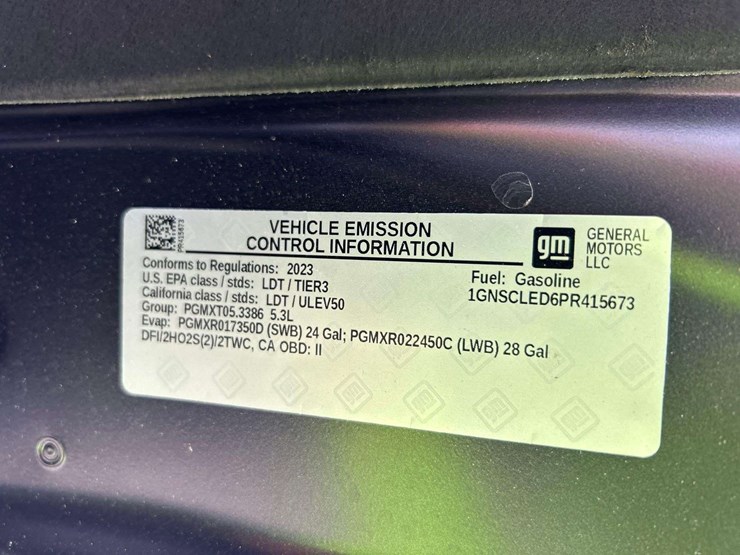 2023-chevrolet-tahoe-image-11