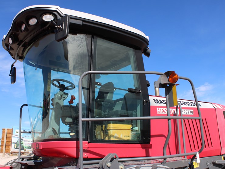 #2065-•-#2065---mf-hesston-wr-9770-swather-image-103