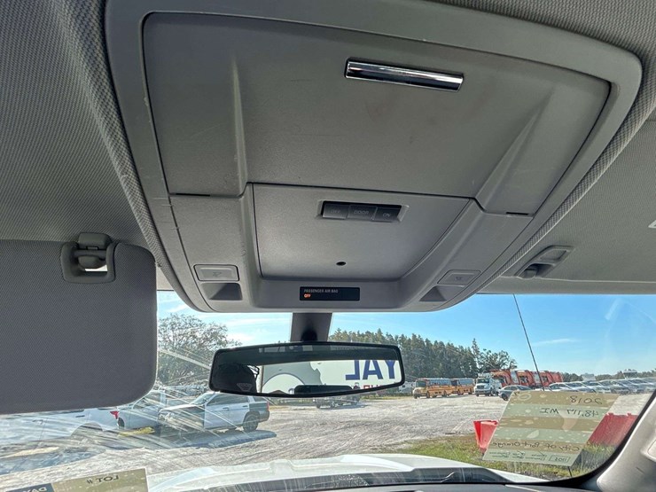 2018-chevrolet-1500-image-20