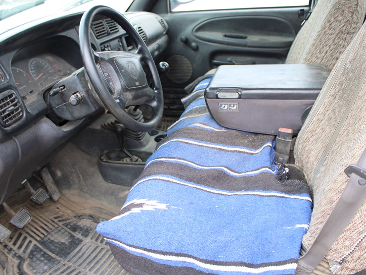 2001-dodge-ram-1500-image-25