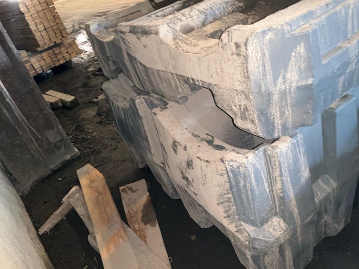 #189-•-barrel-stand-with-oil-collection-tank-image-4