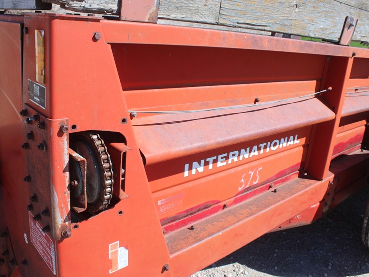 international-575-image-4