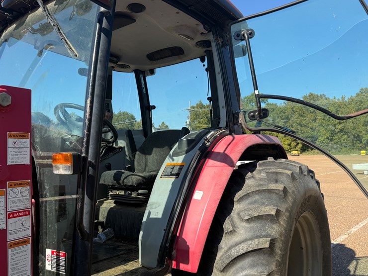 mahindra-8560-image-28