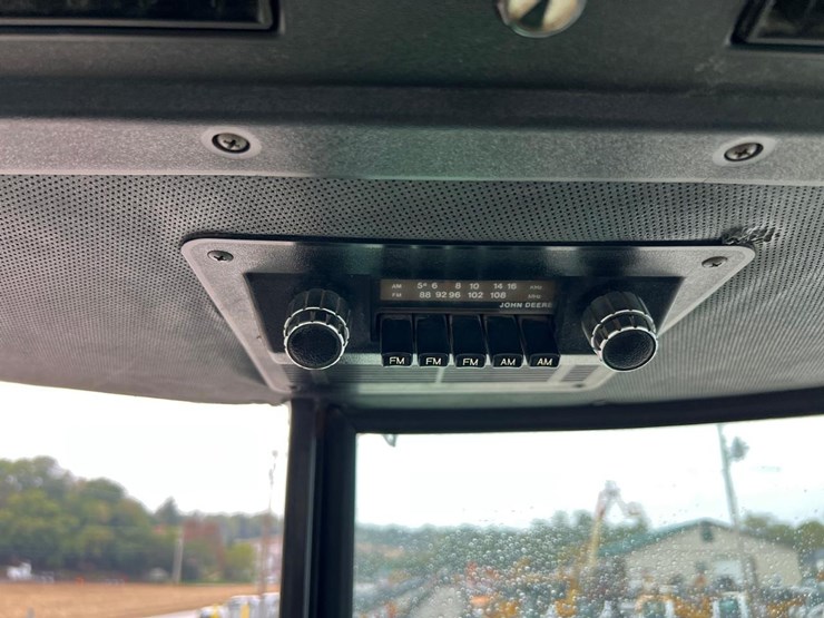 john-deere-4440-image-26