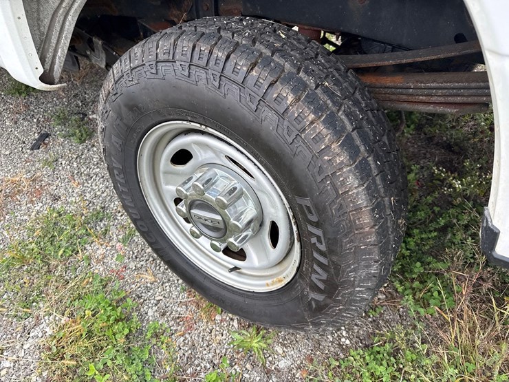 2019-ford-f350-xl-image-16