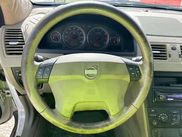 2004-volvo-xc90-image-9